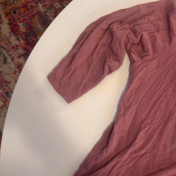 Green Envelope Mauve Button Tie Blouse - Picture 5 of 9